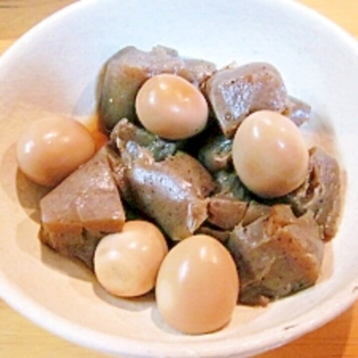 板こんにゃくとうずら卵の煮物